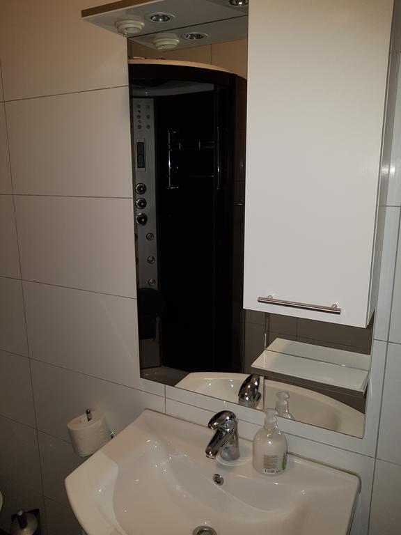 Apartman 4 Kilometar To City Centar Split Exterior foto